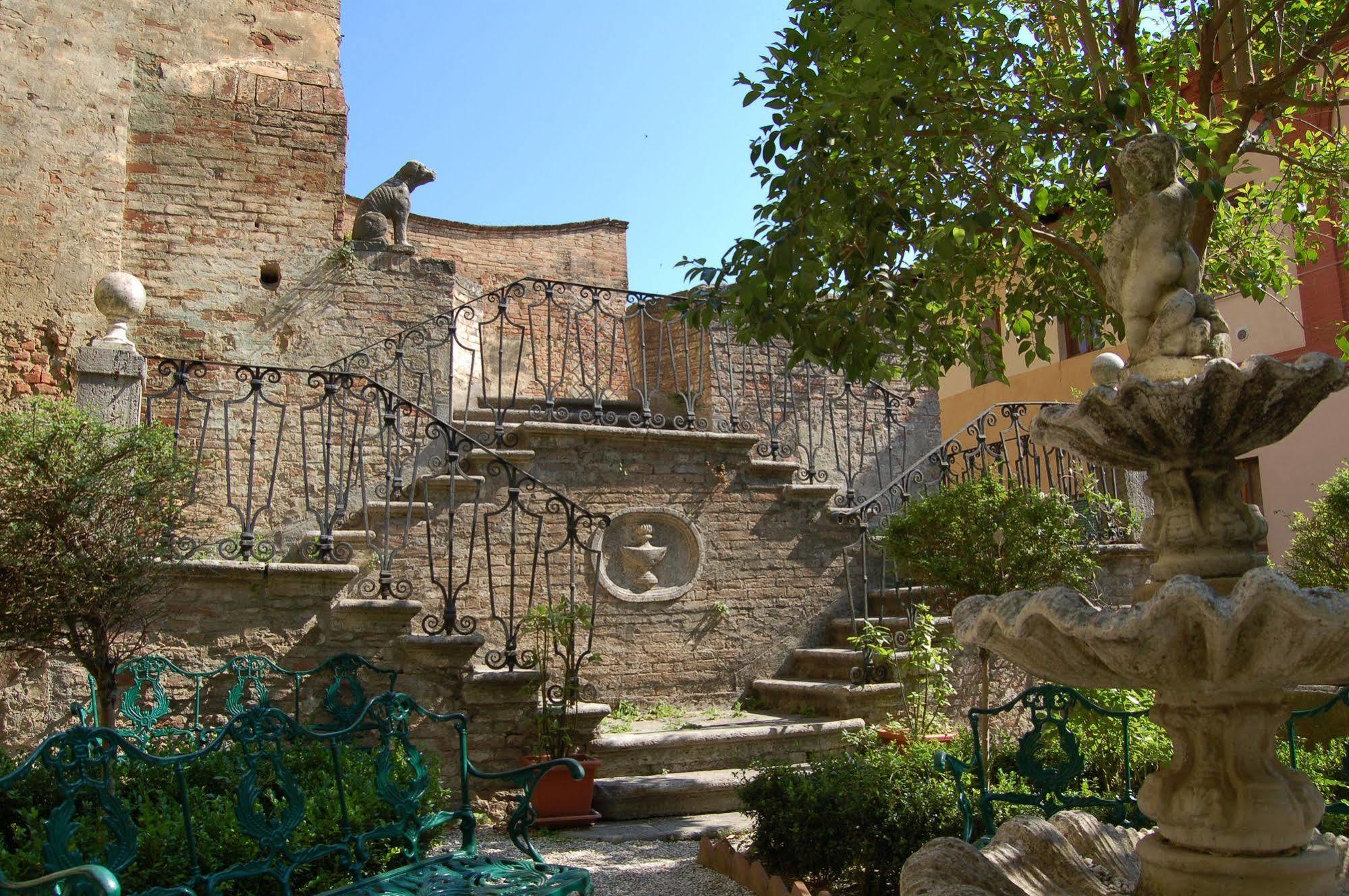 Bnb Residenza D Epoca Il Casato Siena Dış mekan fotoğraf